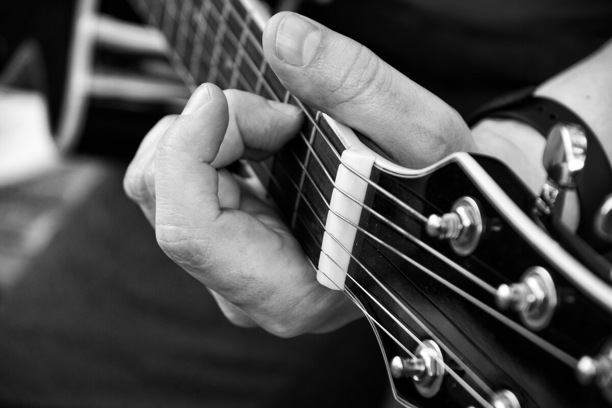 Взятый аккорд... - Руслан 