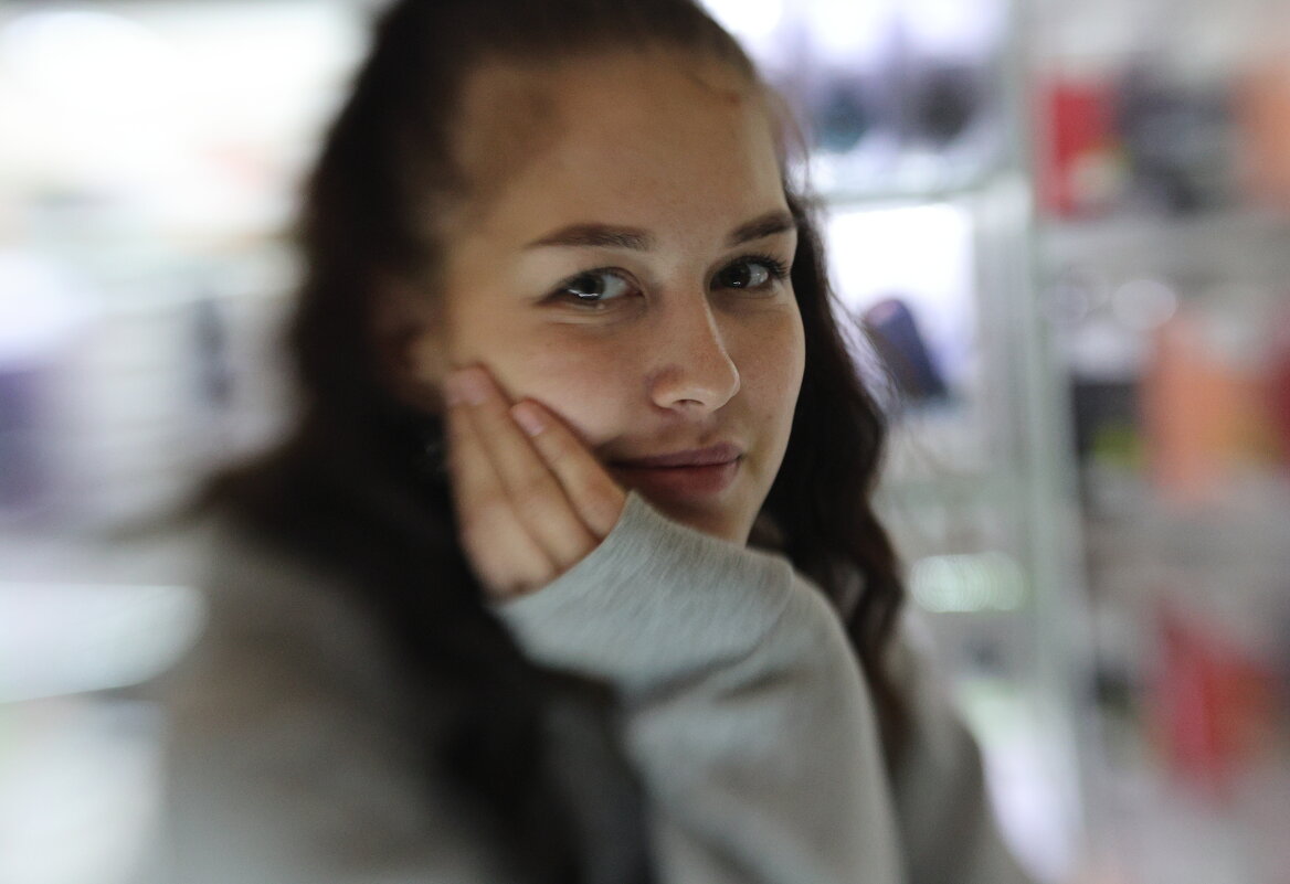 "Эти глаза напротив..." - Владилен Панченко