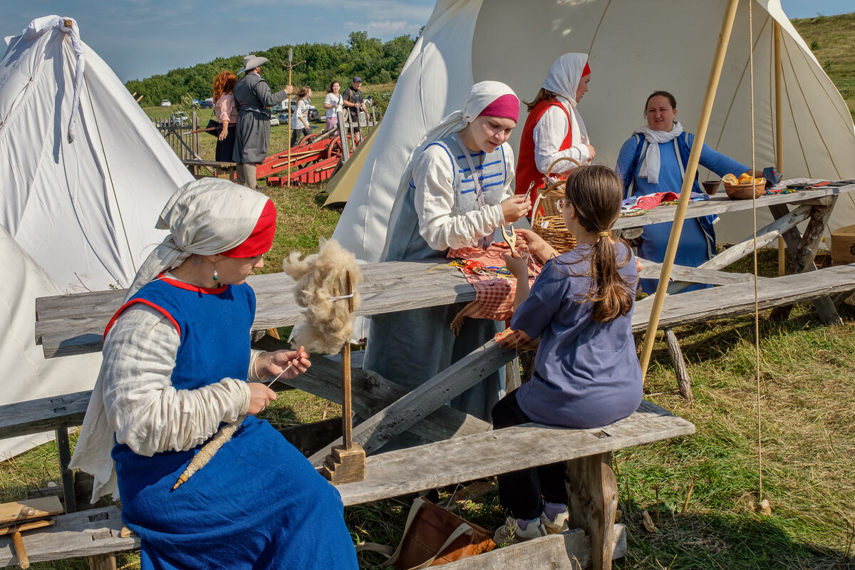Парк «Бирская крепость». Фестиваль «Река времени». - Сергей Шатохин Парк «Бирская крепость». Фестиваль «Река времени». - Сергей Шатохин