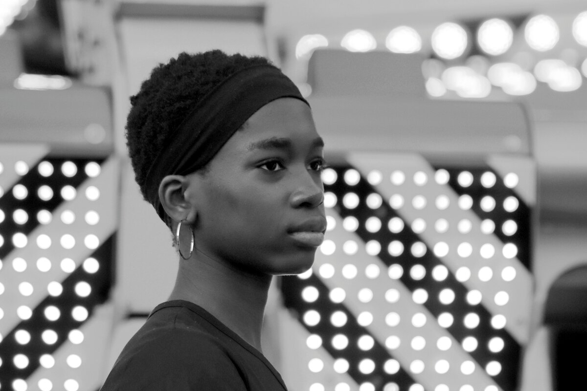 Жила была девочка - Юрий. Шмаков