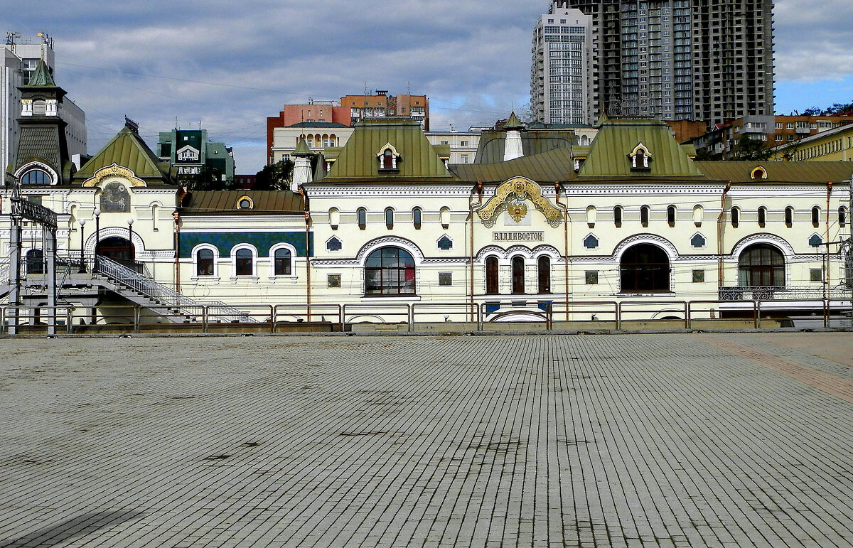 Приехали- 9288-ой км - Vlad Сергиевич Приехали- 9288-ой км - Vlad Сергиевич