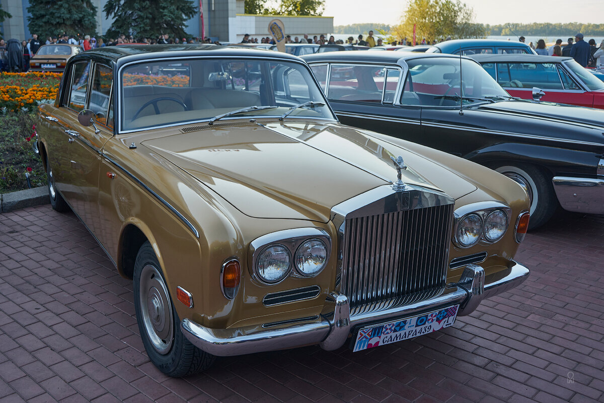 1972 rolls royce silver shadow - Олег Манаенков