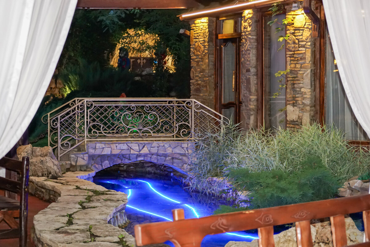 Прогулка по городу Армавир - Игорь Сикорский Прогулка по городу Армавир - Игорь Сикорский