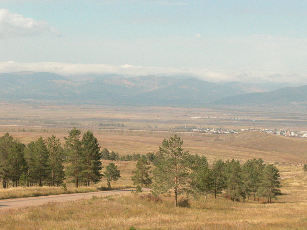 Тают горы в дымке голубой... - Наталья Лунева Тают горы в дымке голубой... - Наталья Лунева