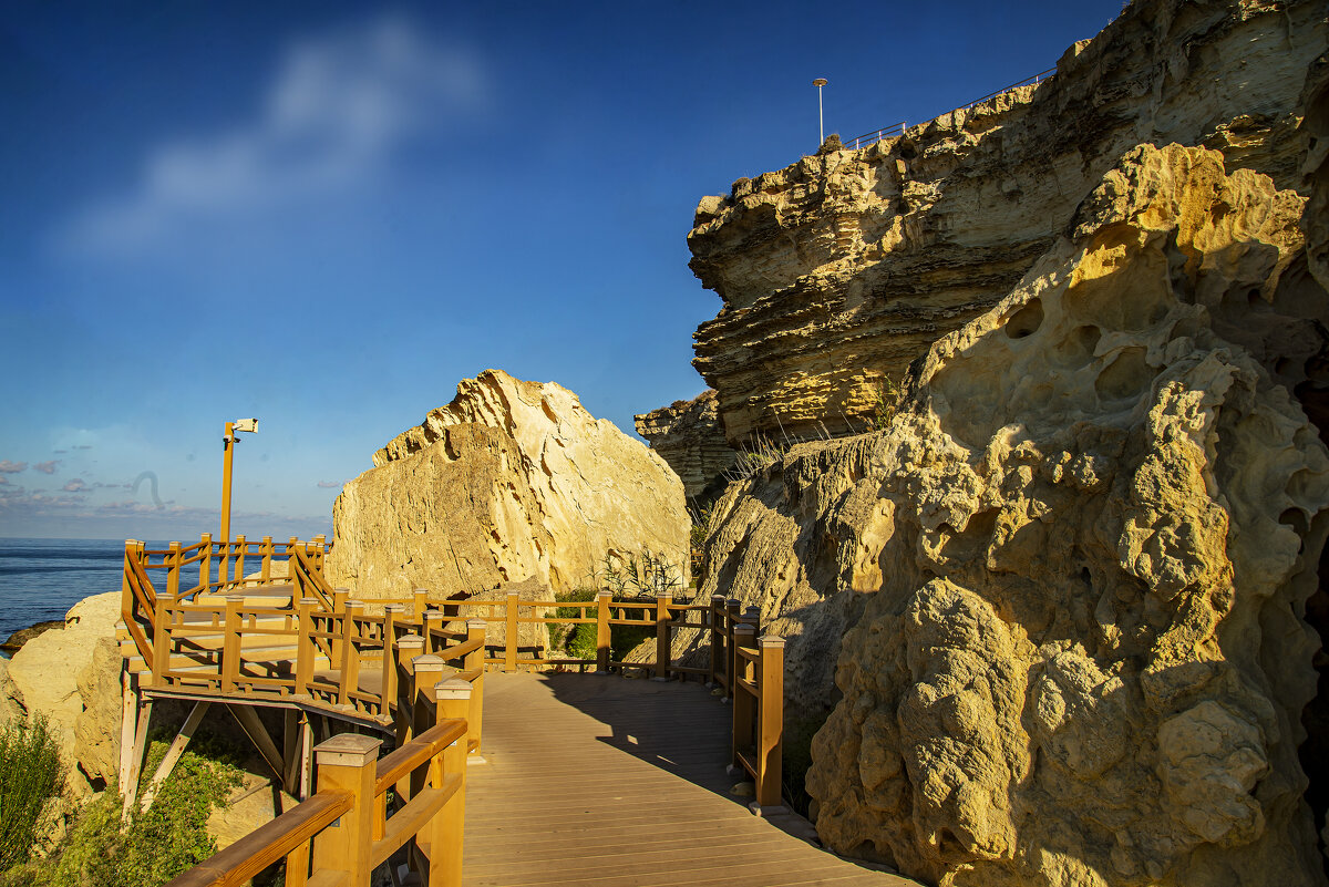 Актау - Анатолий Чикчирный Актау - Анатолий Чикчирный