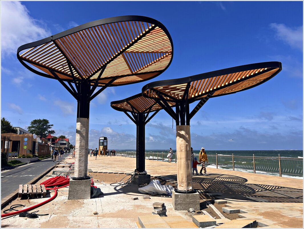 На  променаде. - Валерия Комова