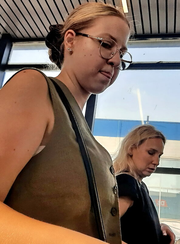 *** - Владимир Захаров