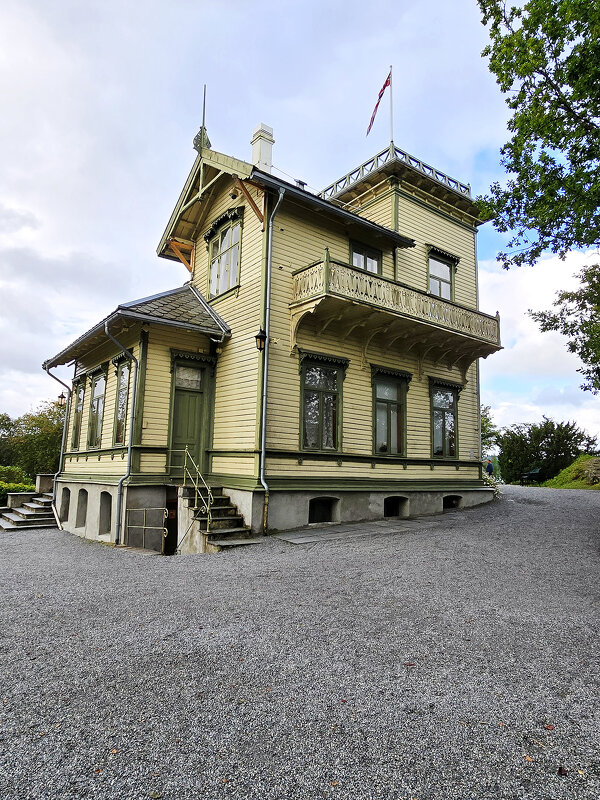 Дом Грига - Nina Streapan