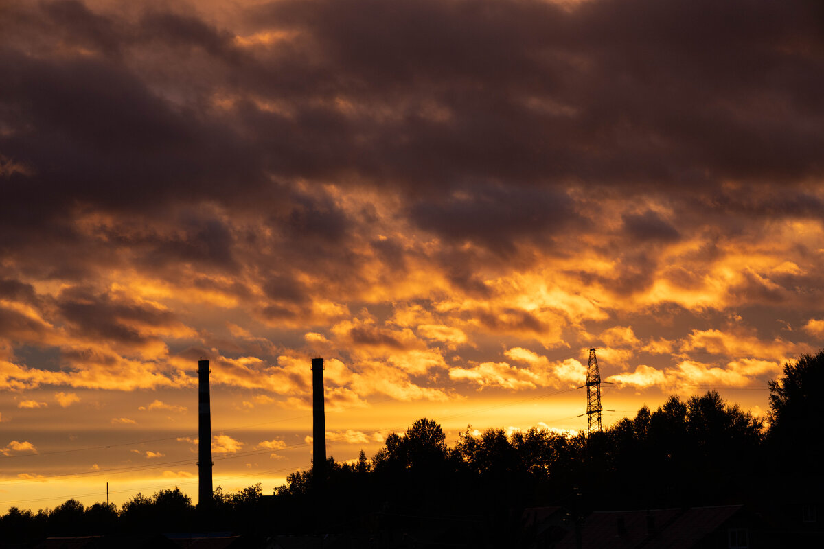 Облака на закате - Александр Россихин