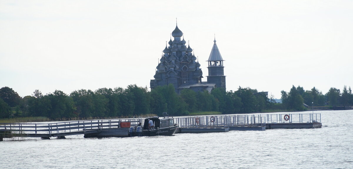 Вид на Кижи . - Alex 711402