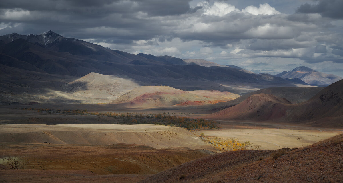 * - Александр Иванов