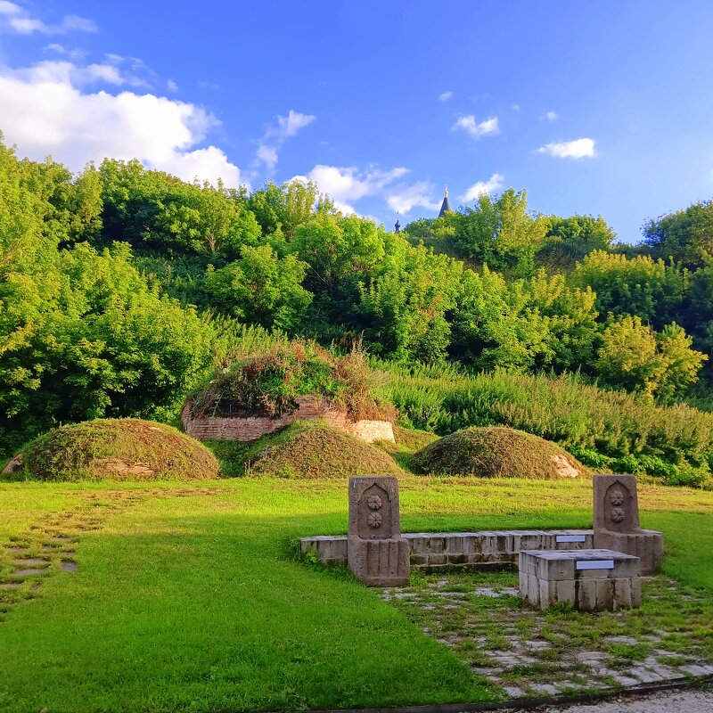 Красная палата (руины) 14 век - Марина Валиуллина