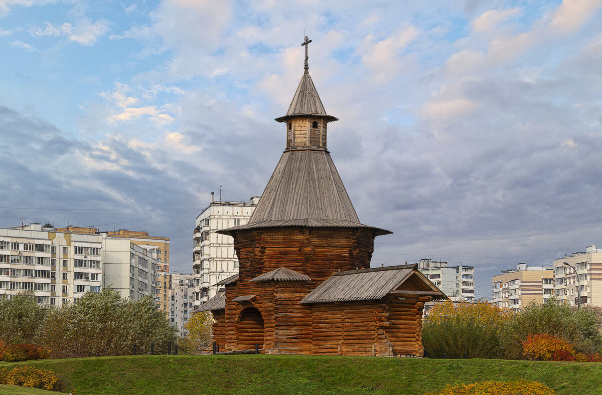 Башня Николо-Корельского монастыря в Коломенском. - Aleksey Afonin