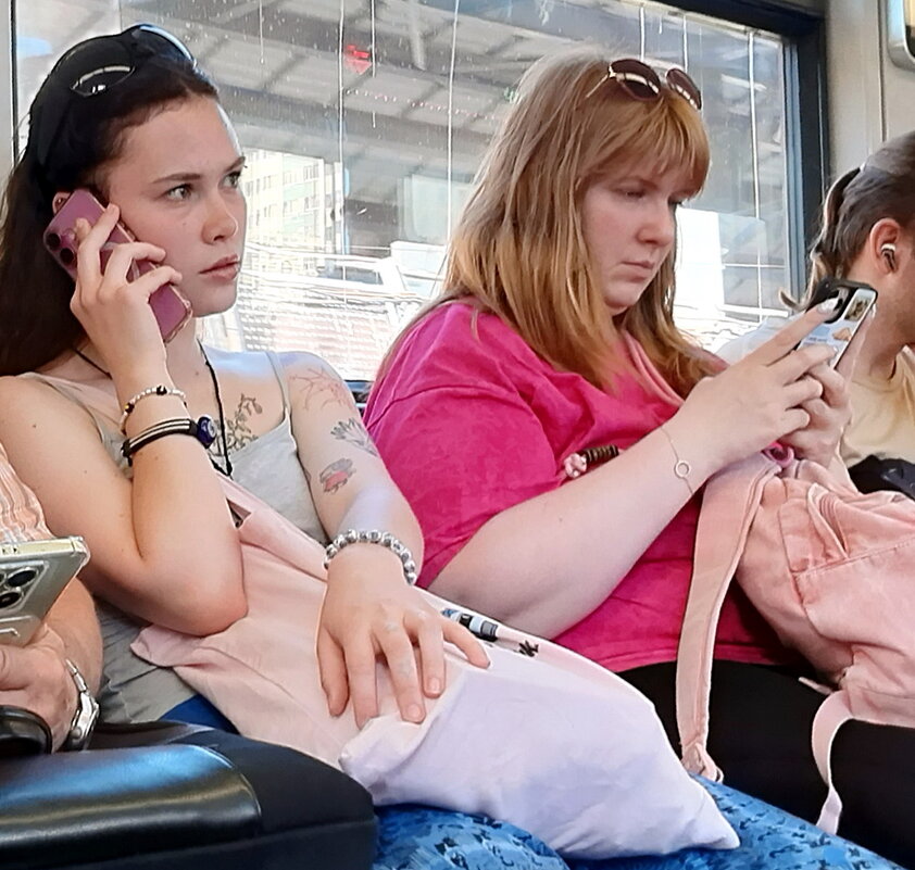 *** - Владимир Захаров