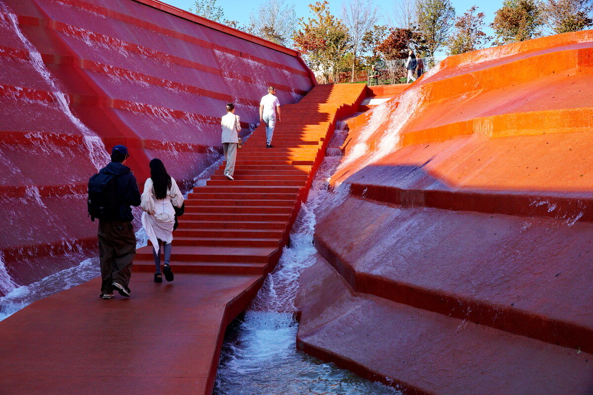 В парке Галицкого... - Николай Саржанов В парке Галицкого... - Николай Саржанов