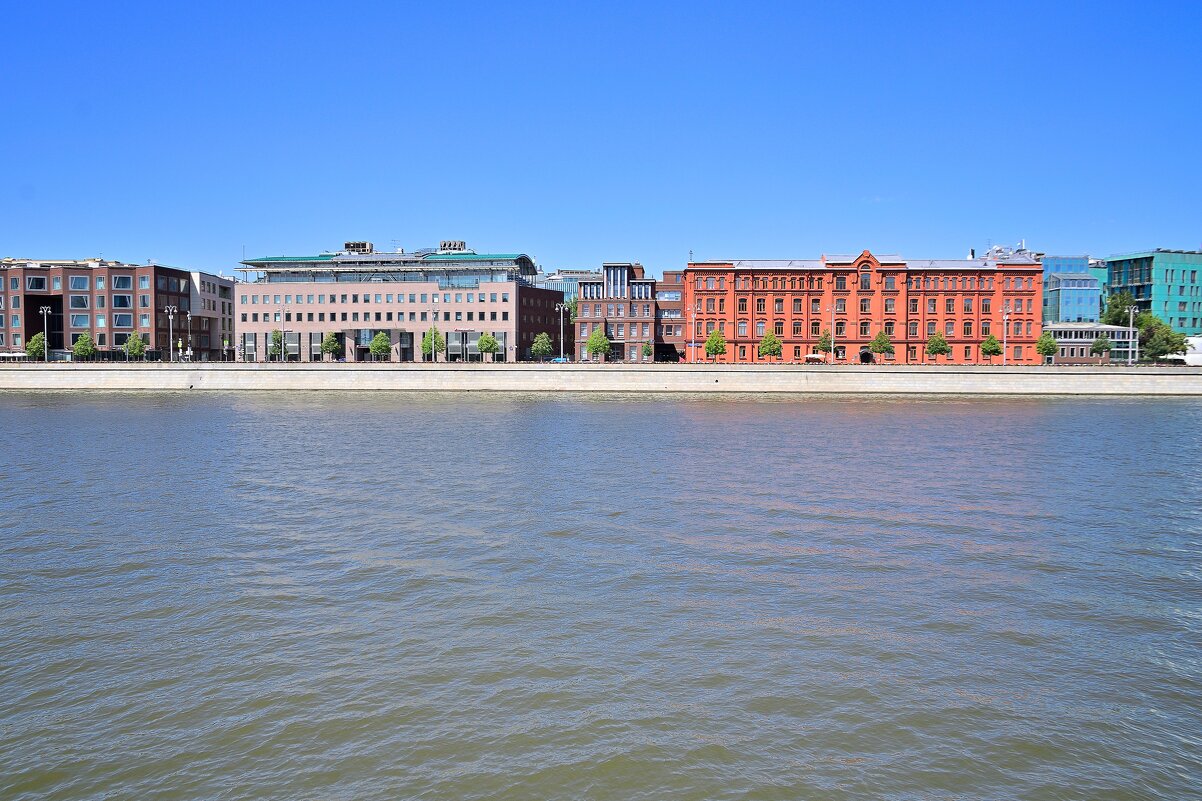 "А я иду, шагаю по Москве..." - Владимир Мигонькин