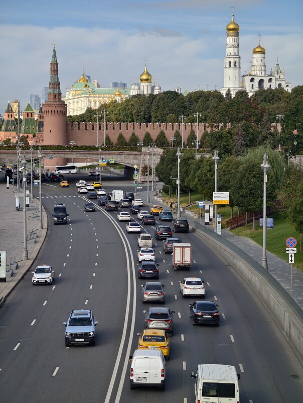 Кремль и Москворецкая набережная - <<< Наташа >>> Кремль и Москворецкая набережная - <<< Наташа >>>