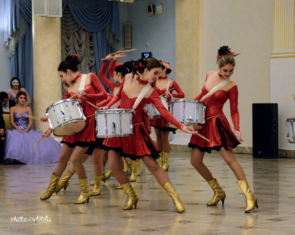 Барабанщицы - arkadii 