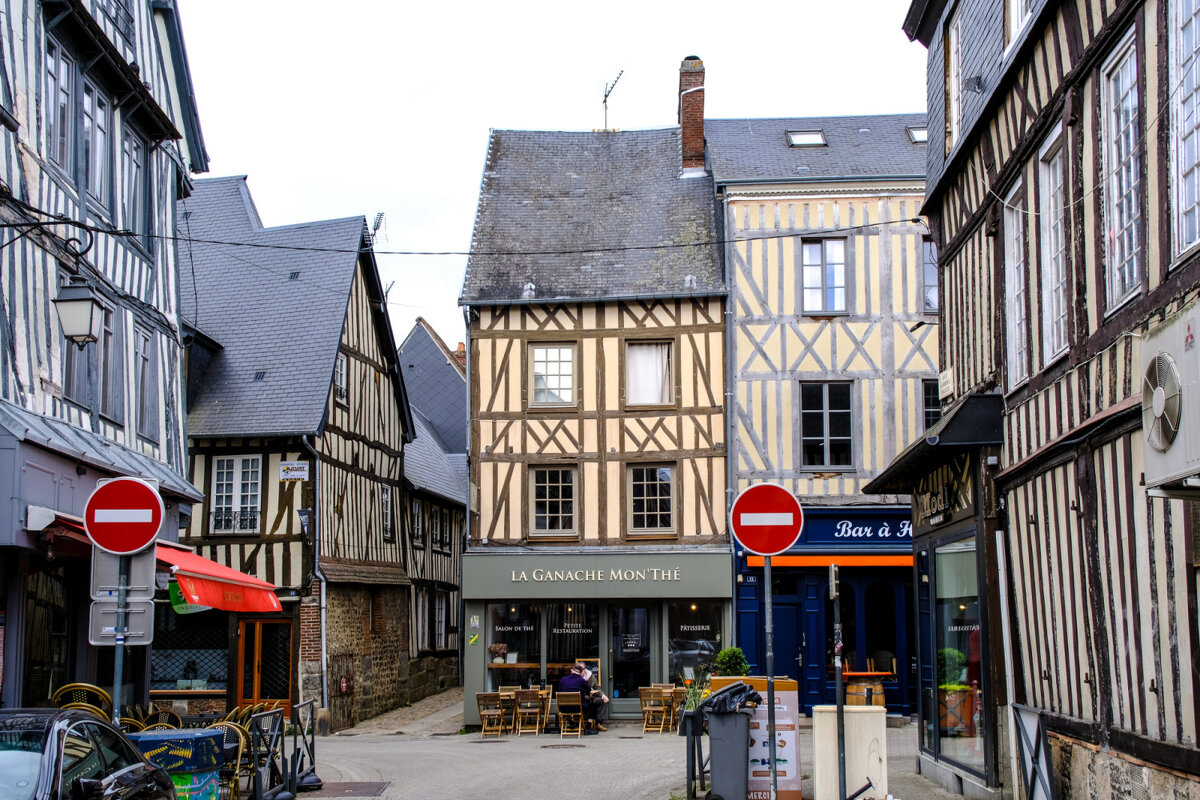 Дома в старом центре конец XVI века - Георгий А Дома в старом центре конец XVI века - Георгий А