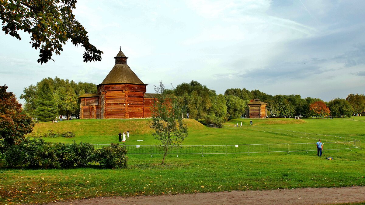 КОЛОМЕНСКОЕ - АЛЕКСАНДР 