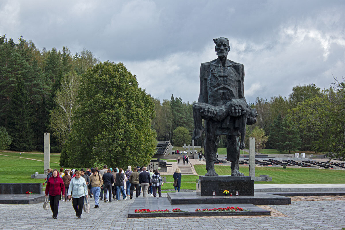 Мемориал Хатынь - Александр Трухин