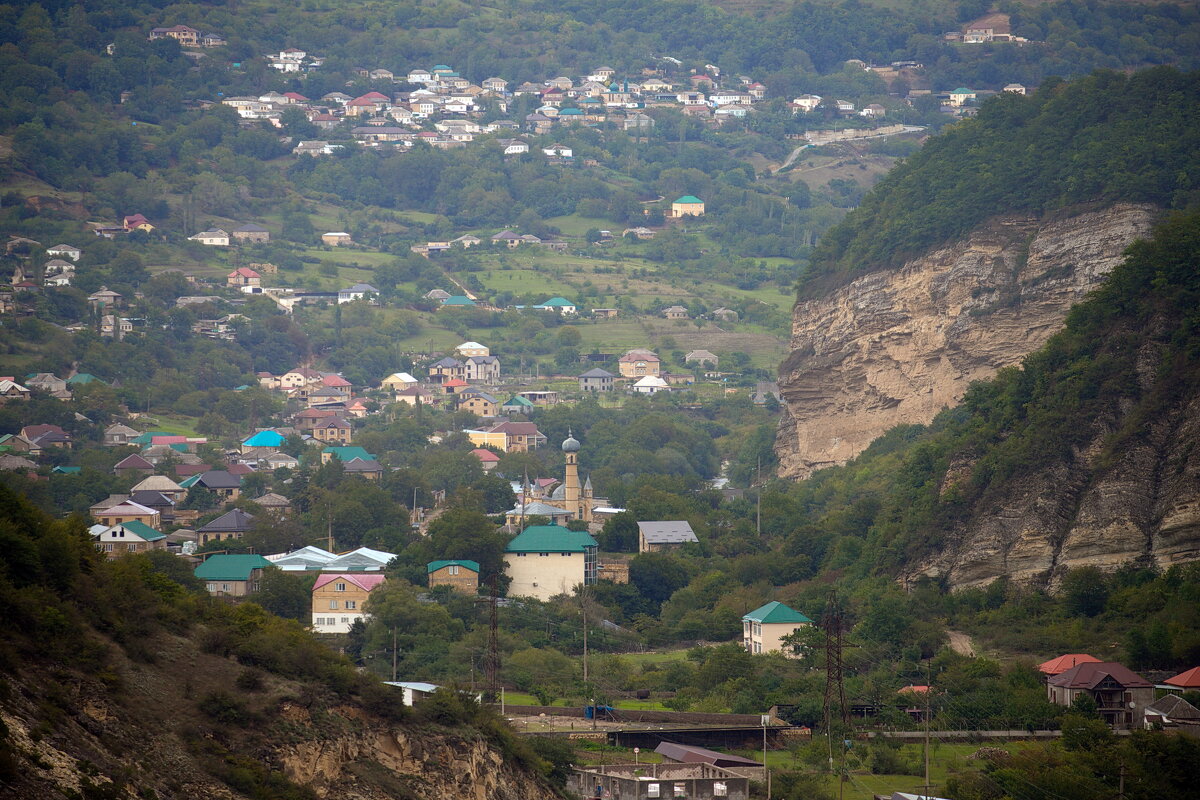 Ущелье с мечетью - M Marikfoto