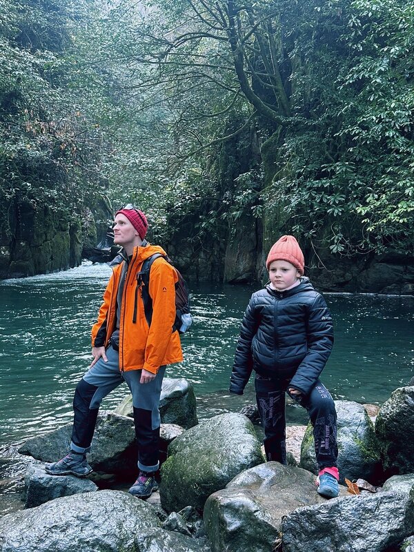 На реке - Георгиевич 