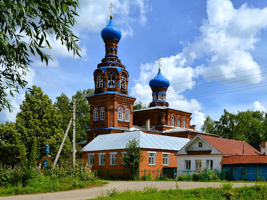 Чебоксары. Церковь Казанской иконы Божией Матери в селе Альгешево. - Пётр Чернега