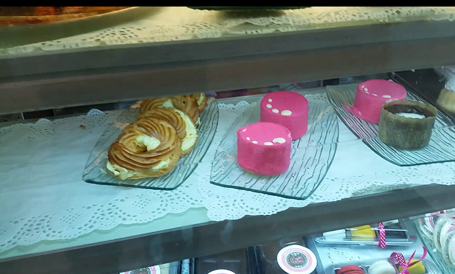 113 (166) - CLOSE WAYS ALL