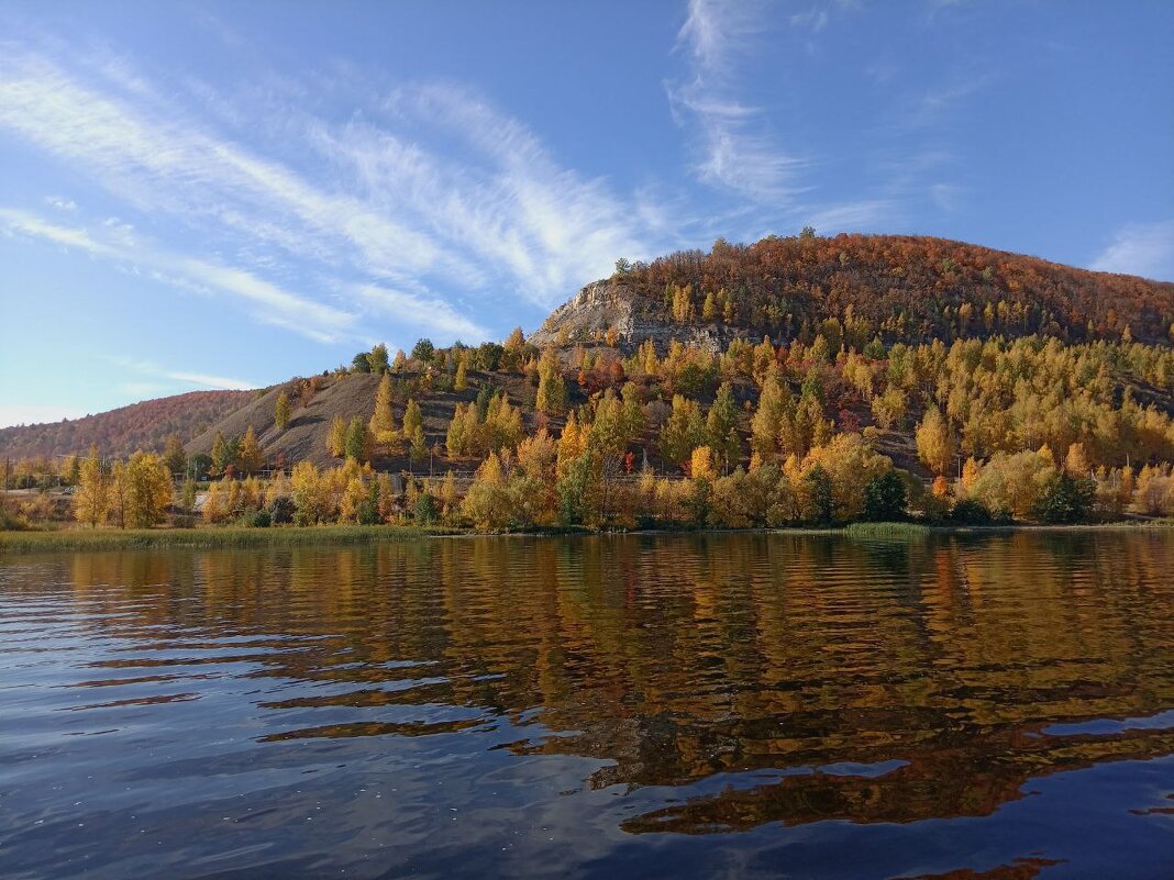 Жигули. Волга. Осень - Надежда 
