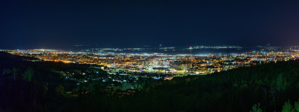 Предрассветный Южно-Сахалинск - Alexander Fedotov