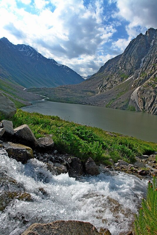 ПРИТОК ОЙГАИНГА. h- 2800м. - Виктор Осипчук