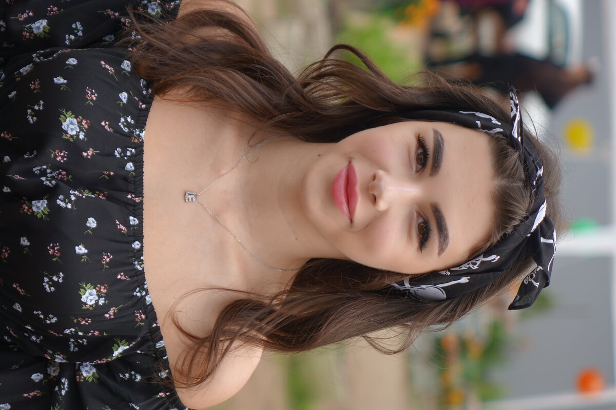 Незнакомка - Игорь Корф