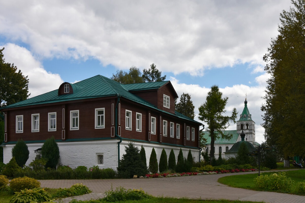 Владимирская область. Город Александров. Александровская Слобода. Дом игуменьи. - Наташа *****