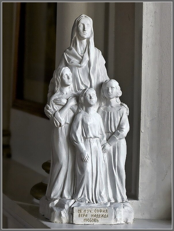 Скульптура в Софийской церкви   Самары. - Ольга Довженко