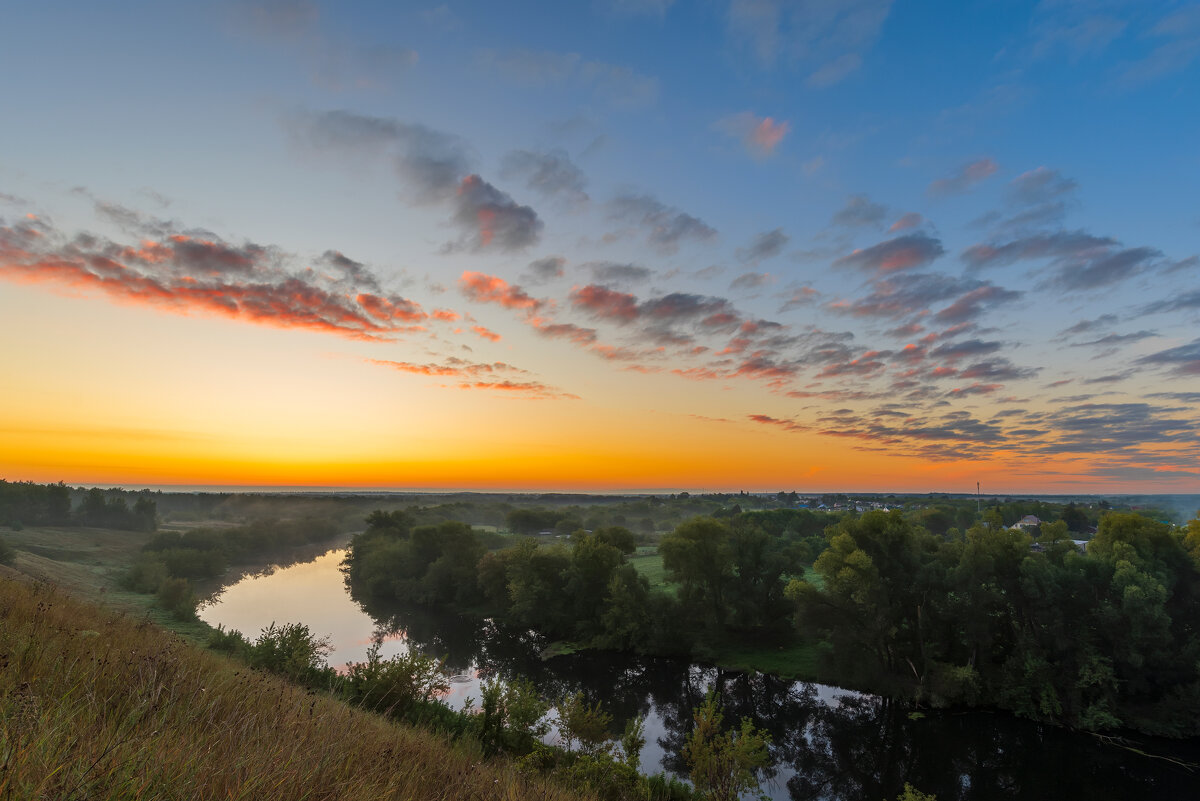 **** - Виталий Емельянов