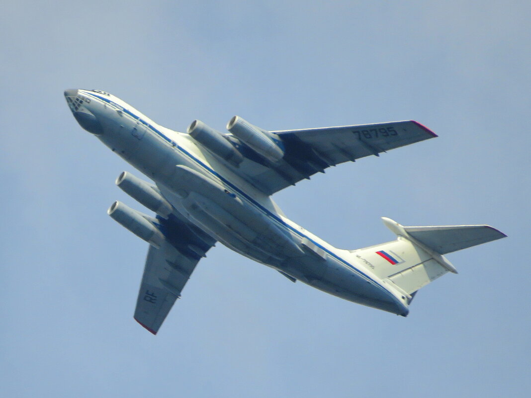 Ил 76 МД - Андрей Снегерёв