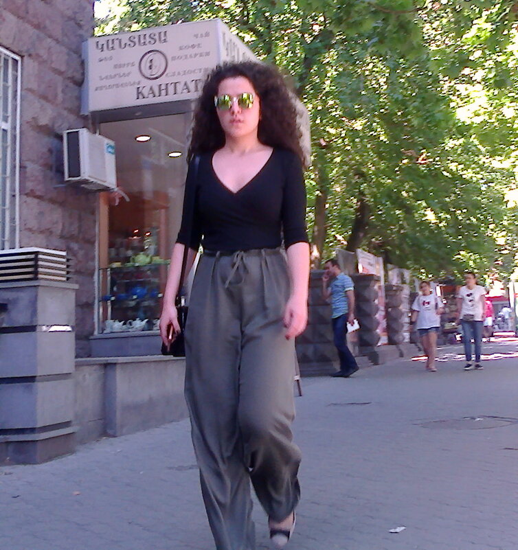 *** - Владимир Захаров