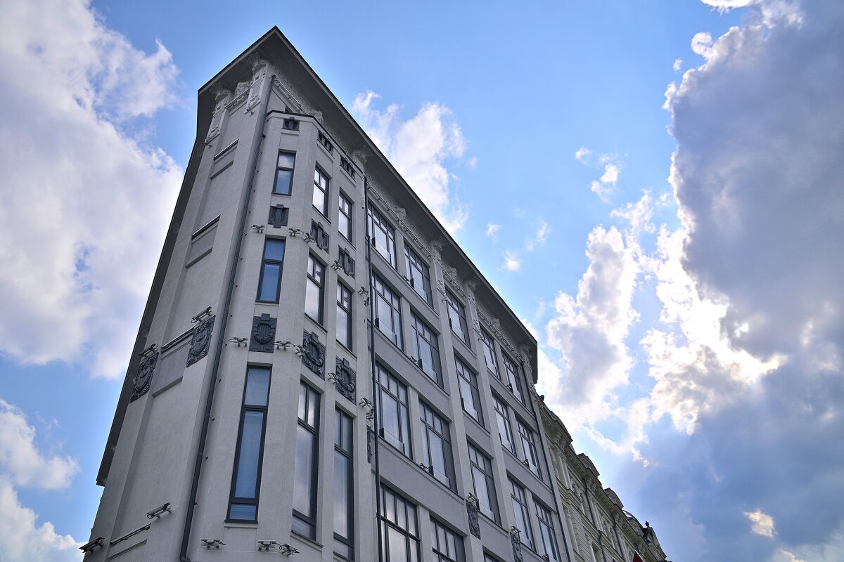 "А я иду, шагаю по Москве..." - Владимир Мигонькин