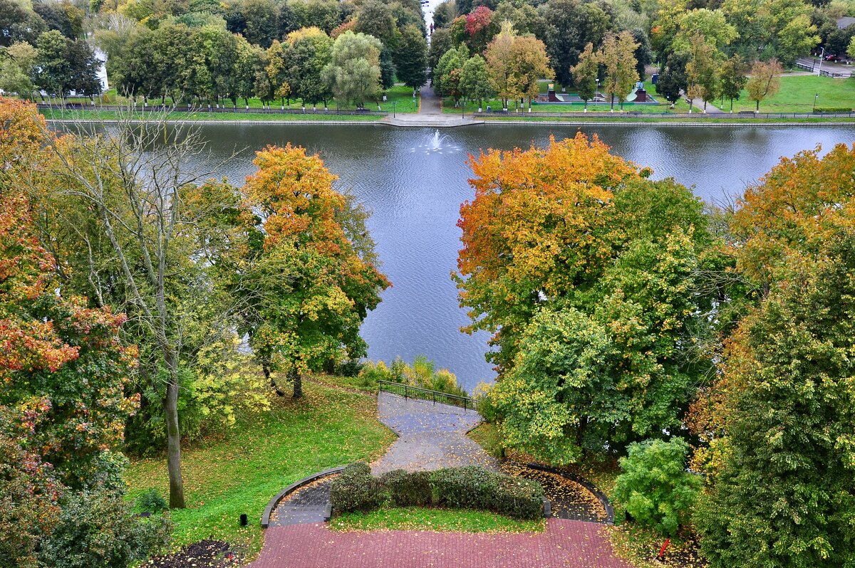 Усадьба осенью - Александр Конов