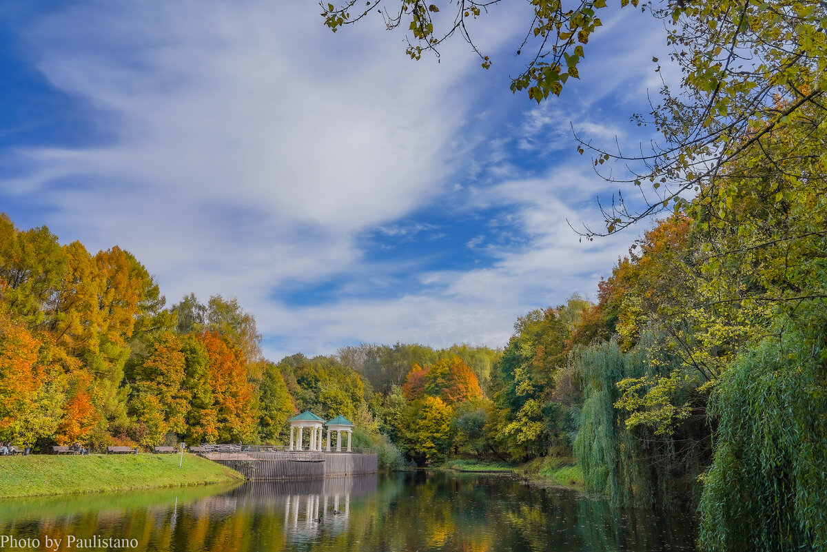 Осенний пруд... - Владимир Жданов