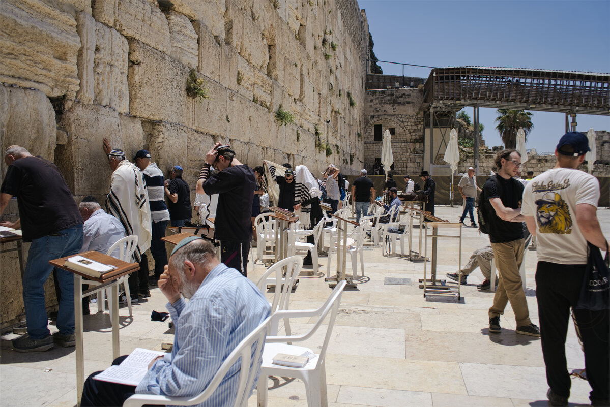 Возле стены  плача - ujgcvbif 