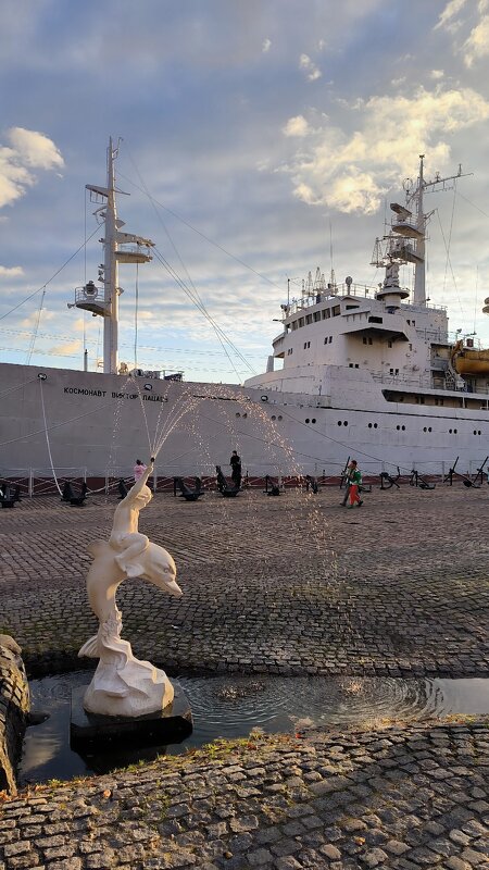 Фонтанчик на набережной - Ольга 