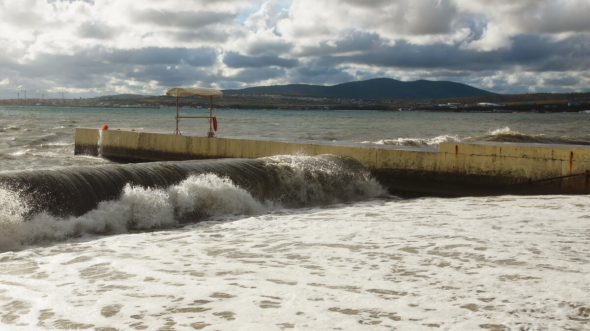 Геленджик. Сентябрь. - Сергей Запорожцев