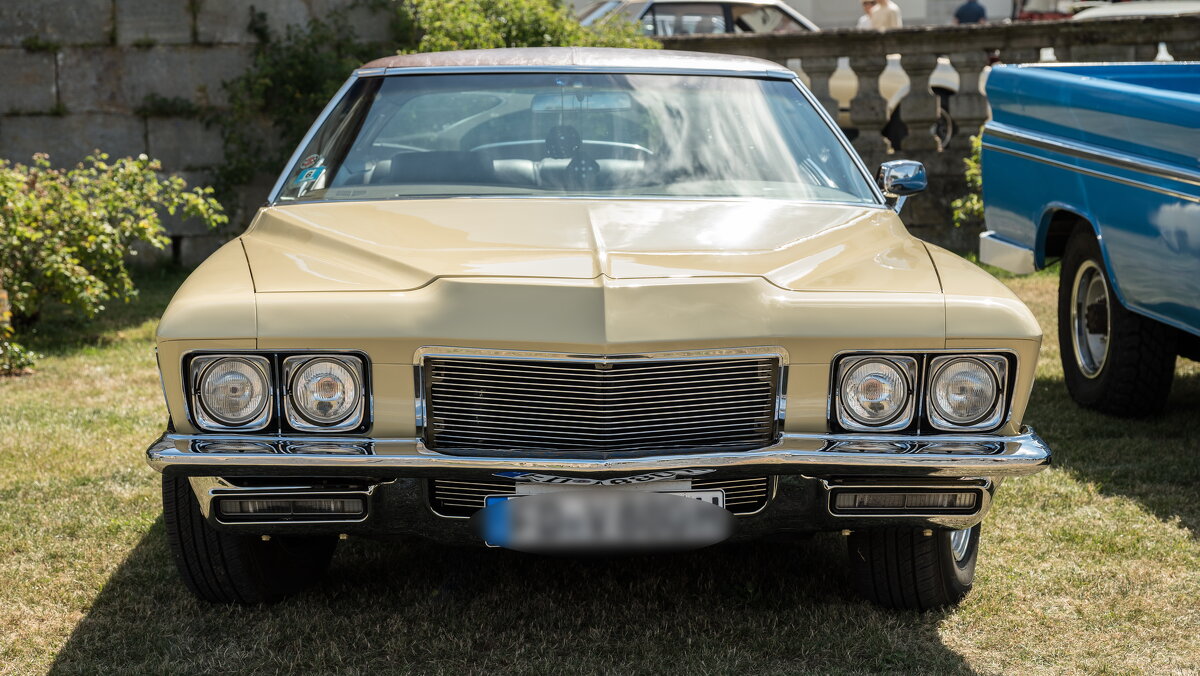 Buick Riviera - Олег Зак
