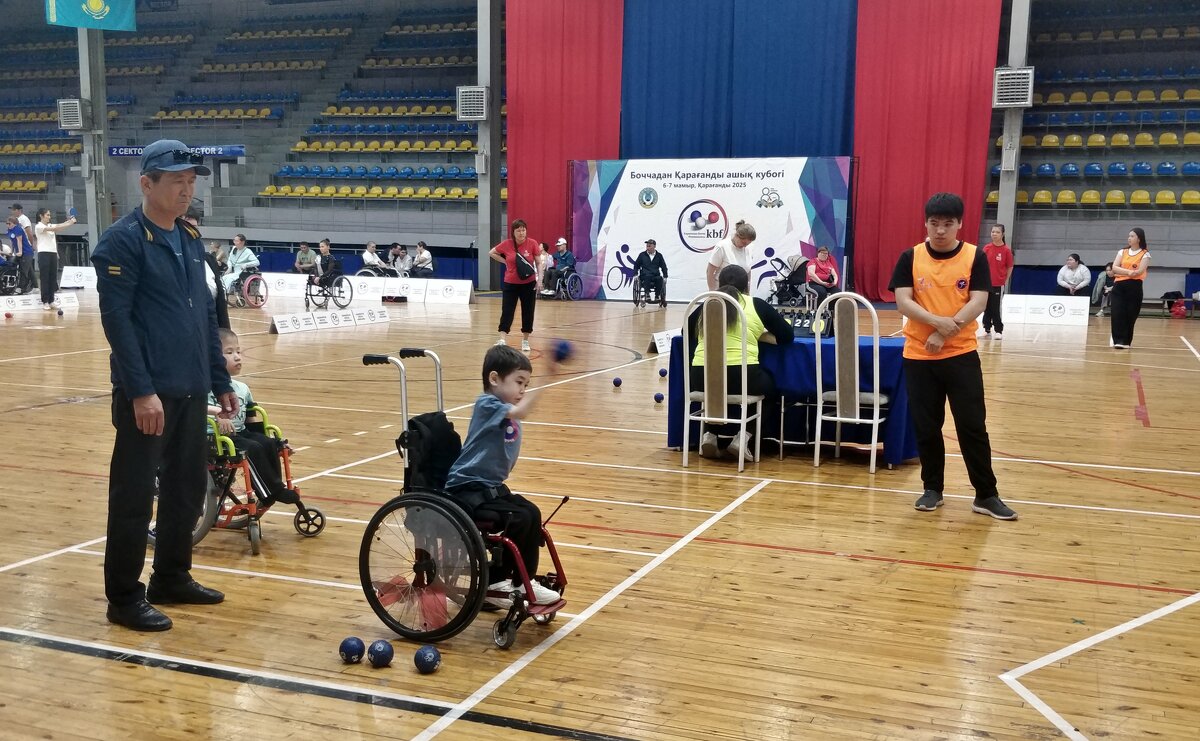 Бочча - Андрей Хлопонин