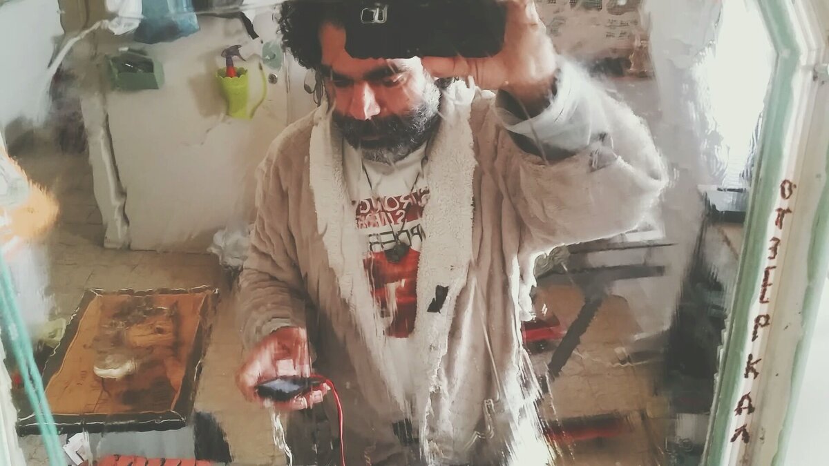 113 (220) - CLOSE WAYS ALL