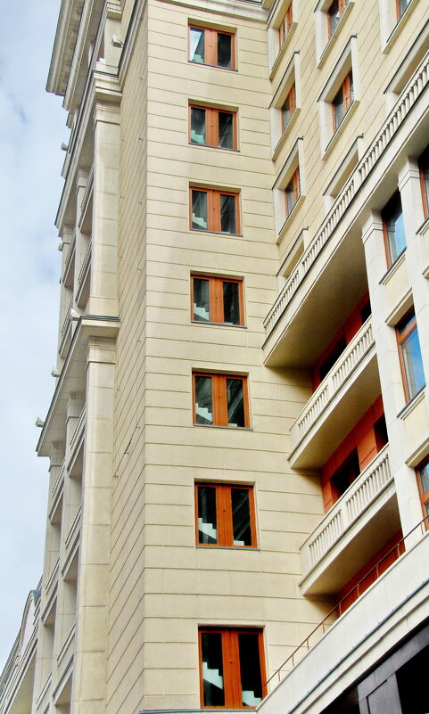 ИДУ....ГЛЯЖУ,,,,ВИЖУСЬ - Юрий Вовк ИДУ....ГЛЯЖУ,,,,ВИЖУСЬ - Юрий Вовк