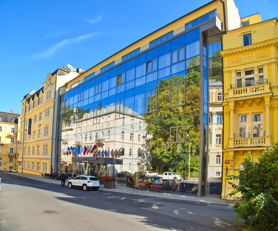 *** - Witalij Löwin