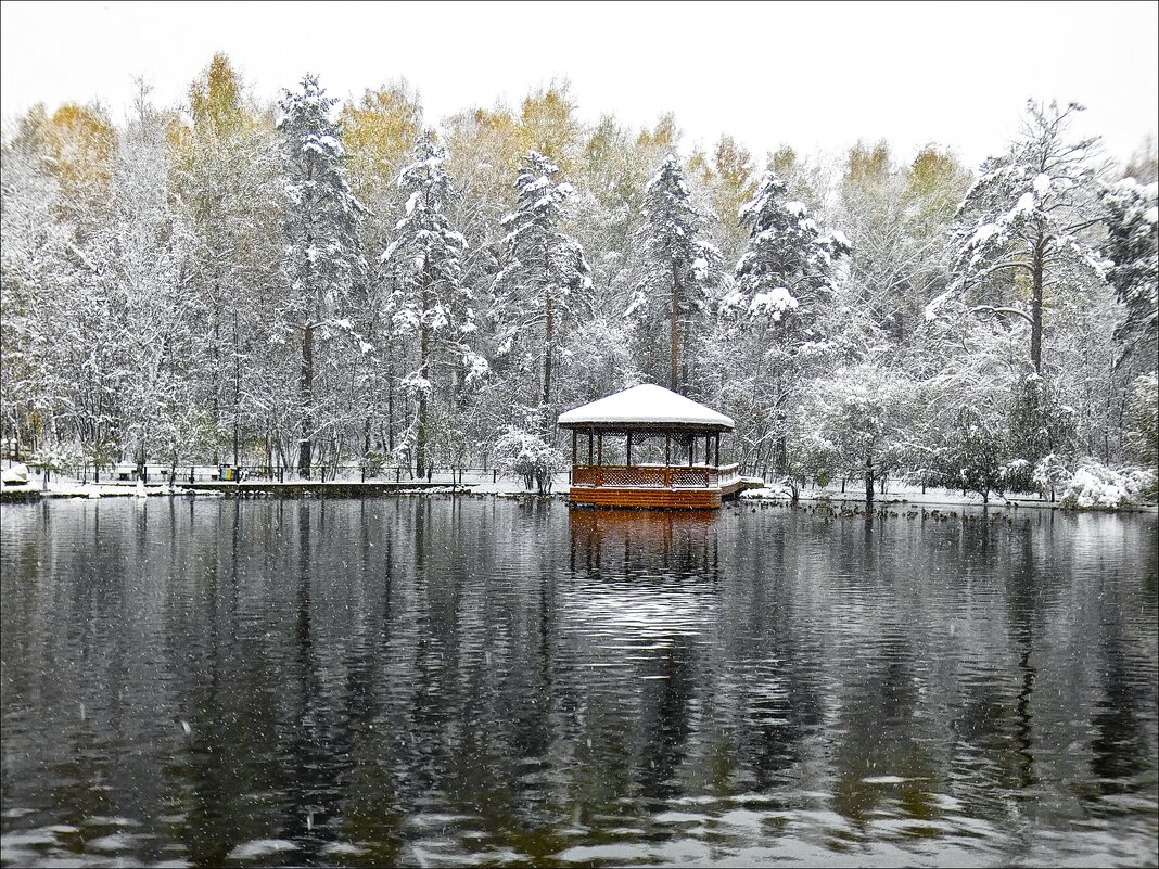 К нам заглянула зима... - Валентина * К нам заглянула зима... - Валентина *